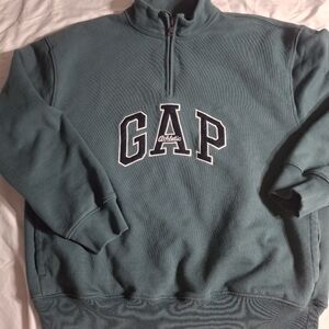 GAP Men's Teal Quarter-Zip Pullover with Navy Logo